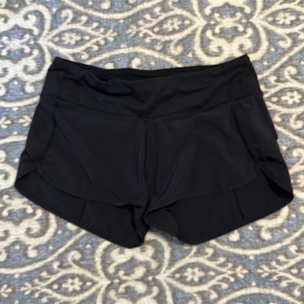 Lululemon short